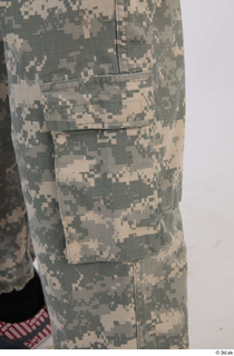 Weston Good Breacher Details of Uniform leg lower body pocket…